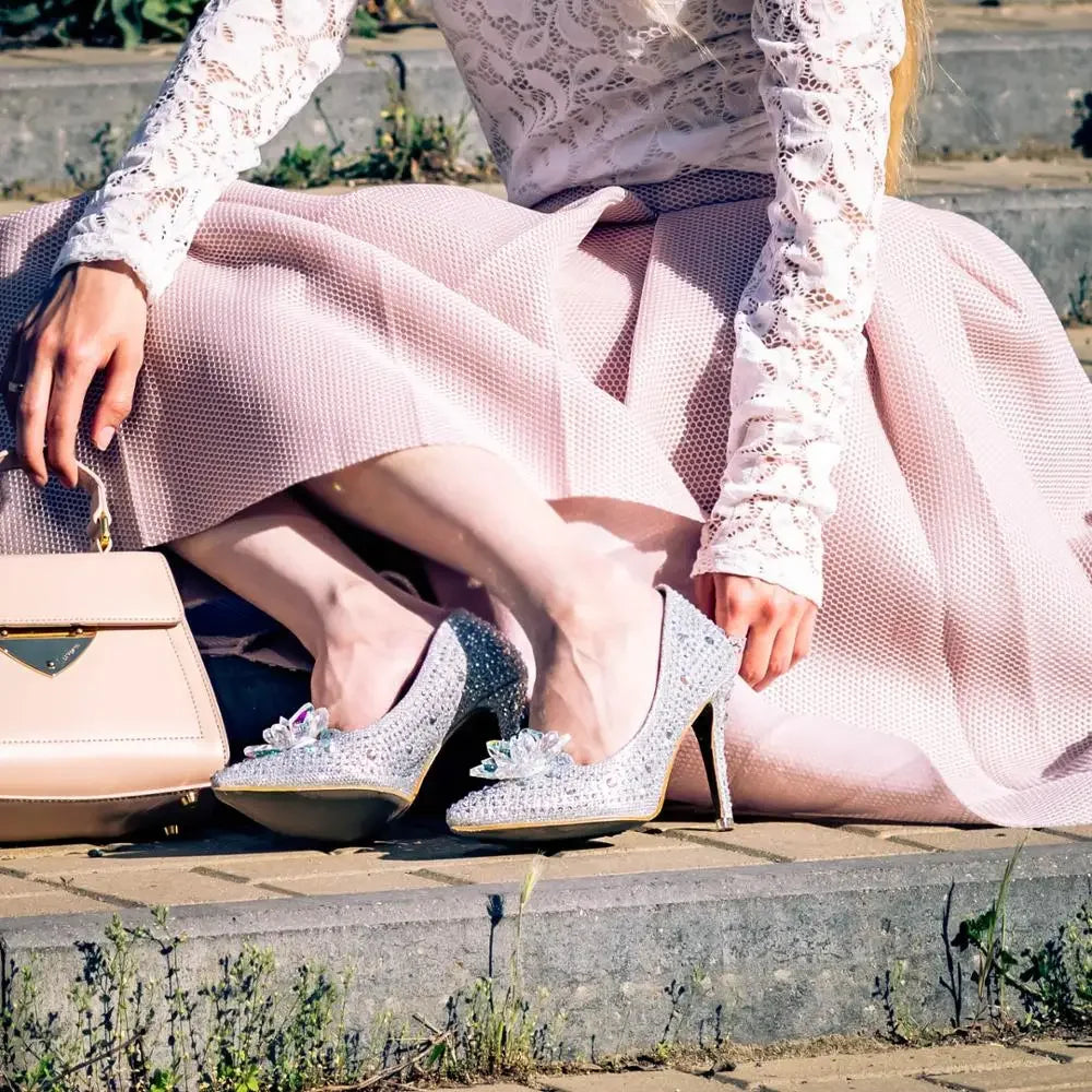 Luxury Brand Crystal Wedding Shoes for Women Pointed Toe Cinderella